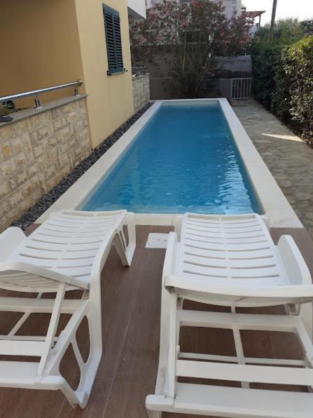 Villa Veronika Brodarica  Luaran gambar